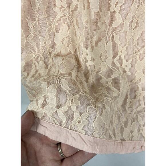 Chicos 2 / Large Lace Front Top Button Back Pale Pink Soft Girl Romantic Pastels - Picture 8 of 13